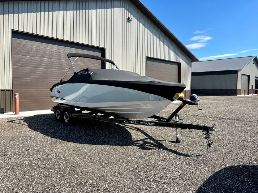 2018 Cobalt CS23 BOAT, available for sale in Darien, Wisconsin | Geneva Motor Cars. Darien, Wisconsin 2018 Cobalt CS23 BOAT, available for sale in Darien, Wisconsin | Geneva Motor Cars. Darien, Wisconsin