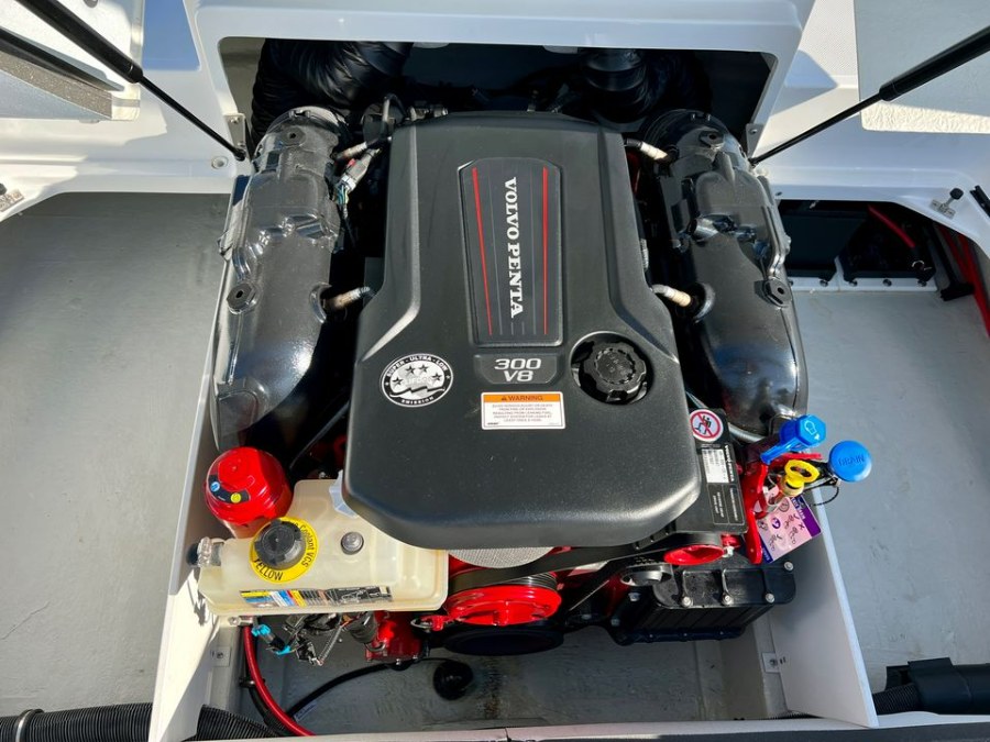 2018 Cobalt CS23 BOAT, available for sale in Darien, Wisconsin | Geneva Motor Cars. Darien, Wisconsin 2018 Cobalt CS23 BOAT, available for sale in Darien, Wisconsin | Geneva Motor Cars. Darien, Wisconsin