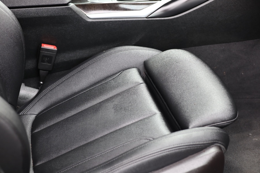 2019 BMW 3 Series 330i xDrive Sedan North America, available for sale in Jamaica, New York | Hillside Auto Mall Inc.. Jamaica, New York 2019 BMW 3 Series 330i xDrive Sedan North America, available for sale in Jamaica, New York | Hillside Auto Mall Inc.. Jamaica, New York