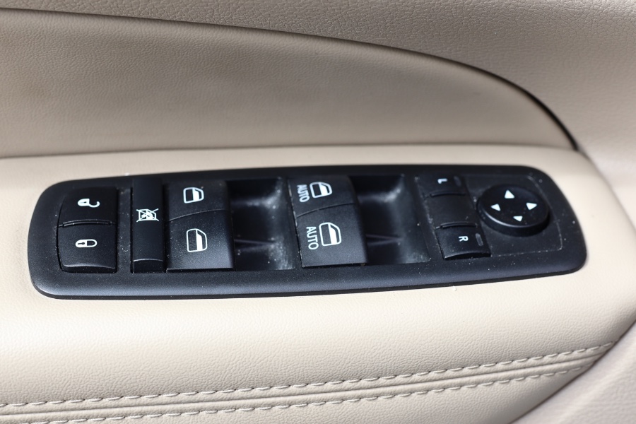 2021 Jeep Grand Cherokee Limited 4x2, available for sale in Jamaica, New York | Hillside Auto Mall Inc.. Jamaica, New York 2021 Jeep Grand Cherokee Limited 4x2, available for sale in Jamaica, New York | Hillside Auto Mall Inc.. Jamaica, New York
