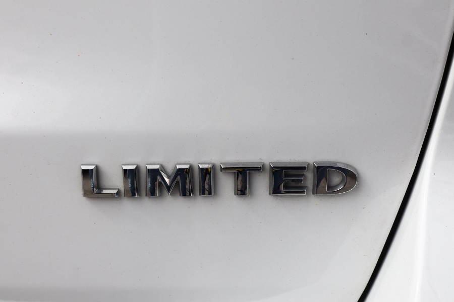 2021 Jeep Grand Cherokee Limited 4x2, available for sale in Jamaica, New York | Hillside Auto Mall Inc.. Jamaica, New York 2021 Jeep Grand Cherokee Limited 4x2, available for sale in Jamaica, New York | Hillside Auto Mall Inc.. Jamaica, New York