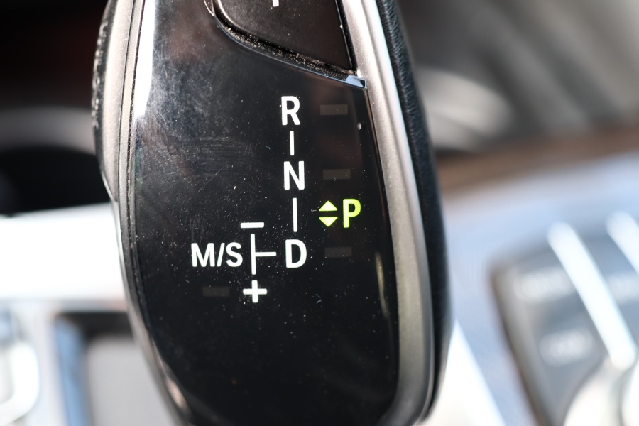 2021 BMW 5 Series 530i Sedan, available for sale in Jamaica, New York | Hillside Auto Mall Inc.. Jamaica, New York 2021 BMW 5 Series 530i Sedan, available for sale in Jamaica, New York | Hillside Auto Mall Inc.. Jamaica, New York