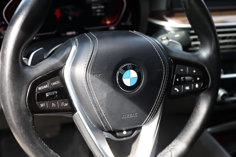 2021 BMW 5 Series 530i Sedan, available for sale in Jamaica, New York | Hillside Auto Mall Inc.. Jamaica, New York 2021 BMW 5 Series 530i Sedan, available for sale in Jamaica, New York | Hillside Auto Mall Inc.. Jamaica, New York