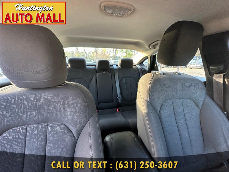 2015 Chrysler 200 4dr Sdn Limited FWD, available for sale in Huntington Station, New York | Huntington Auto Mall. Huntington Station, New York 2015 Chrysler 200 4dr Sdn Limited FWD, available for sale in Huntington Station, New York | Huntington Auto Mall. Huntington Station, New York