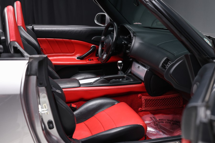 2004 Honda S2000 2dr Conv, available for sale in North Salem, New York | Meccanic Shop North Inc. North Salem, New York 2004 Honda S2000 2dr Conv, available for sale in North Salem, New York | Meccanic Shop North Inc. North Salem, New York