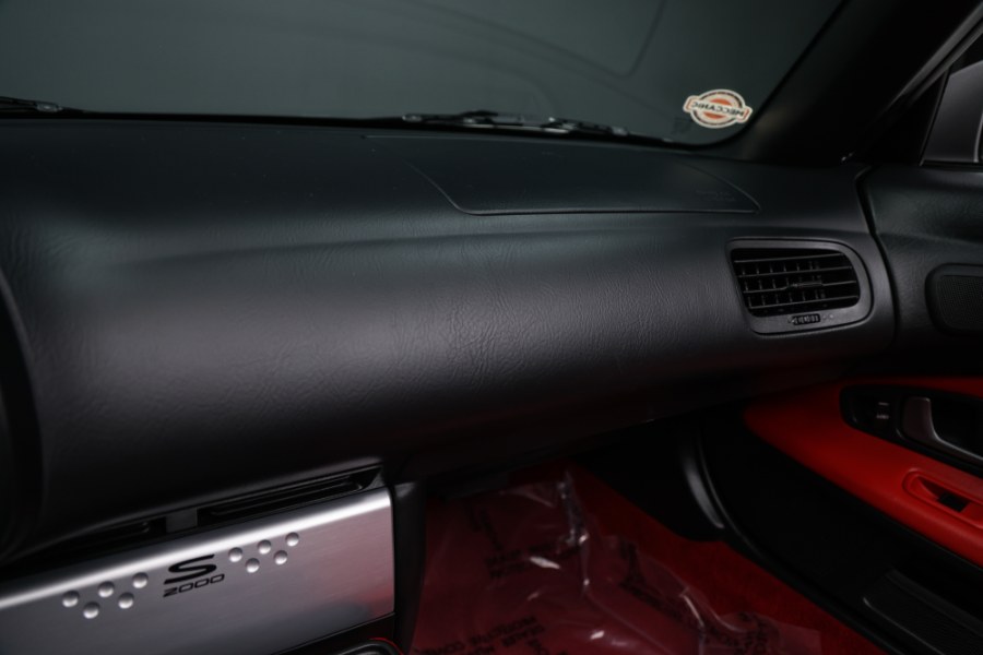 2004 Honda S2000 2dr Conv, available for sale in North Salem, New York | Meccanic Shop North Inc. North Salem, New York 2004 Honda S2000 2dr Conv, available for sale in North Salem, New York | Meccanic Shop North Inc. North Salem, New York