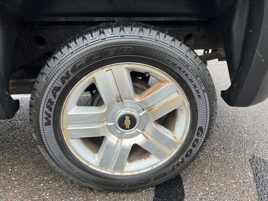2008 Chevrolet Silverado 1500 4WD Ext Cab 134.0" LTZ, available for sale in Waterbury, Connecticut | Platinum Auto Care. Waterbury, Connecticut 2008 Chevrolet Silverado 1500 4WD Ext Cab 134.0" LTZ, available for sale in Waterbury, Connecticut | Platinum Auto Care. Waterbury, Connecticut