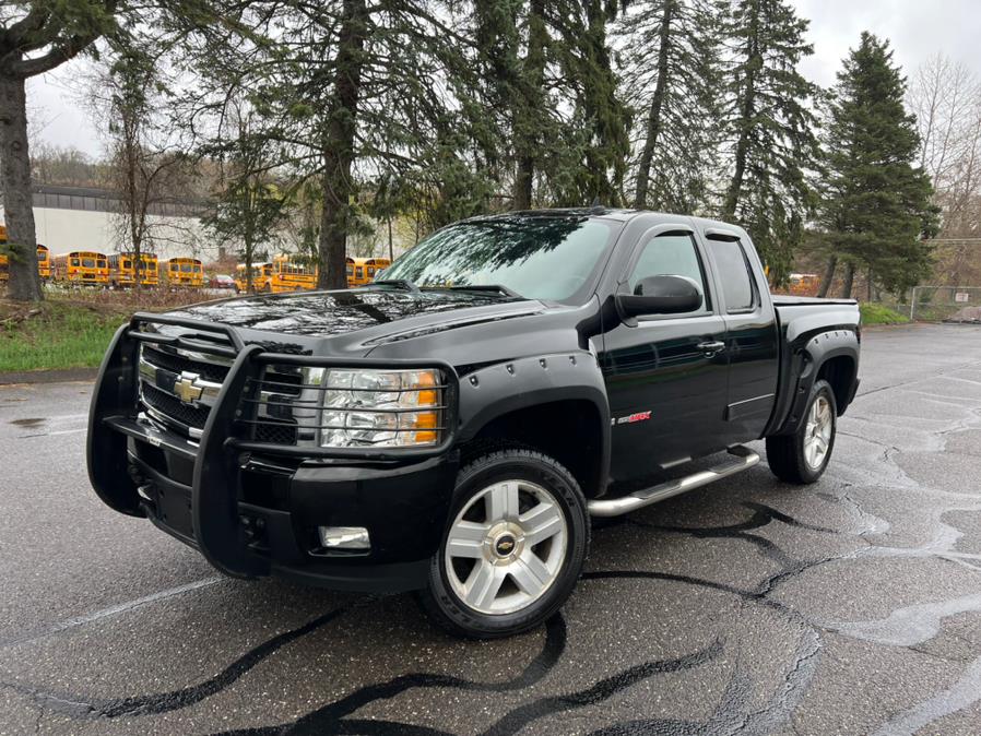 2008 Chevrolet Silverado 1500 4WD Ext Cab 134.0" LTZ, available for sale in Waterbury, Connecticut | Platinum Auto Care. Waterbury, Connecticut 2008 Chevrolet Silverado 1500 4WD Ext Cab 134.0" LTZ, available for sale in Waterbury, Connecticut | Platinum Auto Care. Waterbury, Connecticut