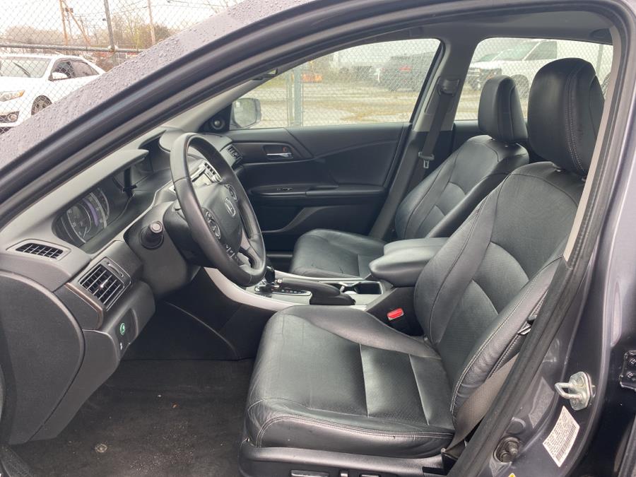 2013 Honda Accord Sdn 4dr I4 CVT EX-L, available for sale in Milford, Connecticut | Dealertown Auto Wholesalers. Milford, Connecticut 2013 Honda Accord Sdn 4dr I4 CVT EX-L, available for sale in Milford, Connecticut | Dealertown Auto Wholesalers. Milford, Connecticut