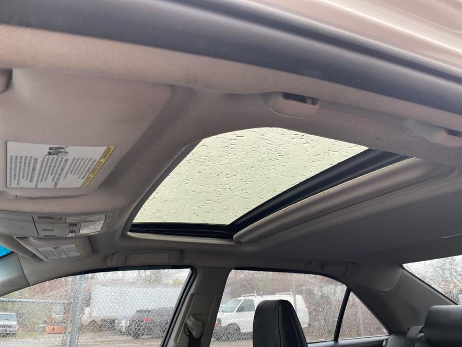 2014 Toyota Camry 4dr Sdn I4 Auto SE (Natl) *Ltd Avail*, available for sale in Milford, Connecticut | Dealertown Auto Wholesalers. Milford, Connecticut 2014 Toyota Camry 4dr Sdn I4 Auto SE (Natl) *Ltd Avail*, available for sale in Milford, Connecticut | Dealertown Auto Wholesalers. Milford, Connecticut