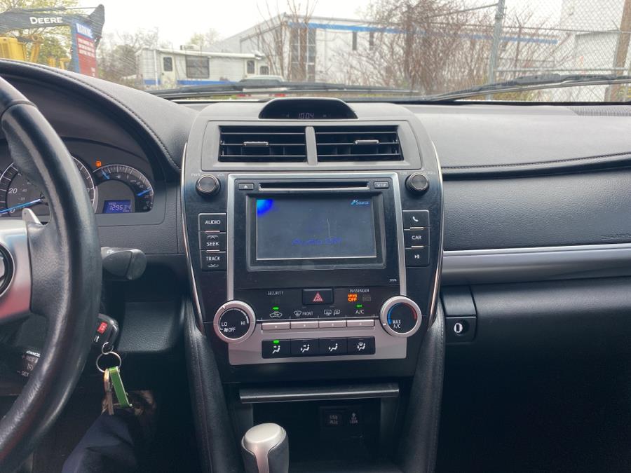 2014 Toyota Camry 4dr Sdn I4 Auto SE (Natl) *Ltd Avail*, available for sale in Milford, Connecticut | Dealertown Auto Wholesalers. Milford, Connecticut 2014 Toyota Camry 4dr Sdn I4 Auto SE (Natl) *Ltd Avail*, available for sale in Milford, Connecticut | Dealertown Auto Wholesalers. Milford, Connecticut