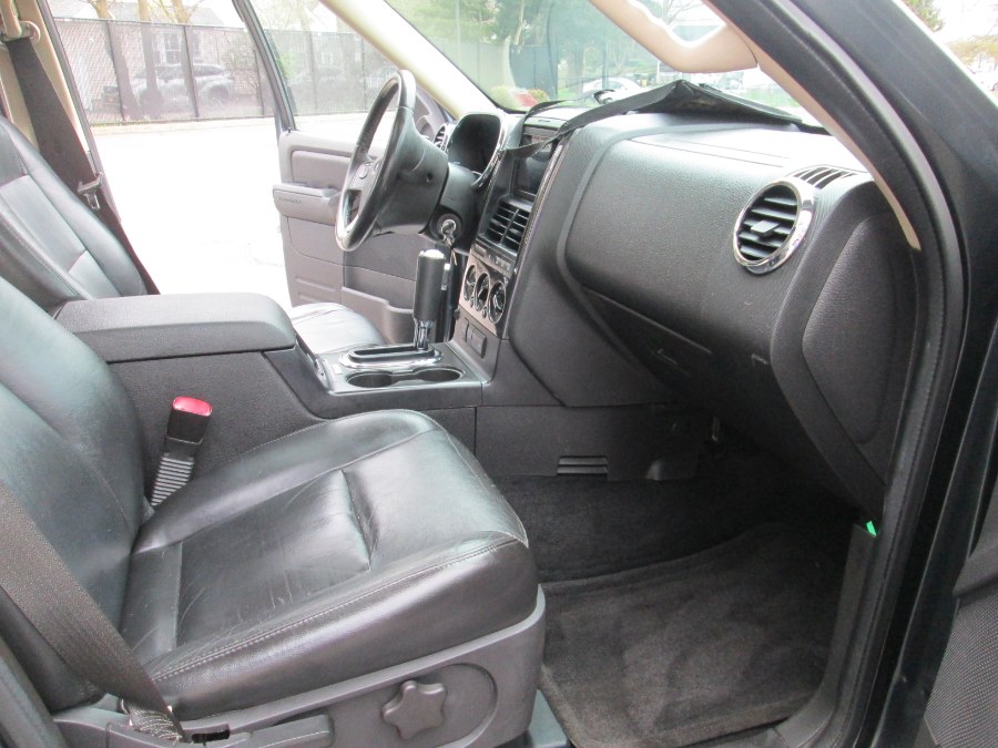 2010 Ford Explorer 4WD 4dr XLT, available for sale in Massapequa, New York | South Shore Auto Brokers & Sales. Massapequa, New York 2010 Ford Explorer 4WD 4dr XLT, available for sale in Massapequa, New York | South Shore Auto Brokers & Sales. Massapequa, New York