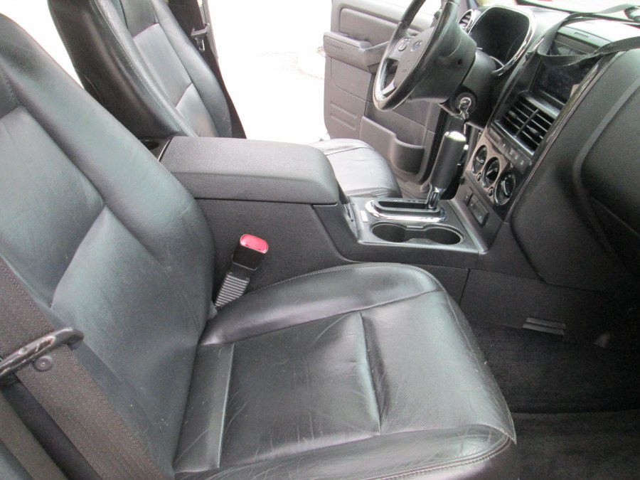 2010 Ford Explorer 4WD 4dr XLT, available for sale in Massapequa, New York | South Shore Auto Brokers & Sales. Massapequa, New York 2010 Ford Explorer 4WD 4dr XLT, available for sale in Massapequa, New York | South Shore Auto Brokers & Sales. Massapequa, New York