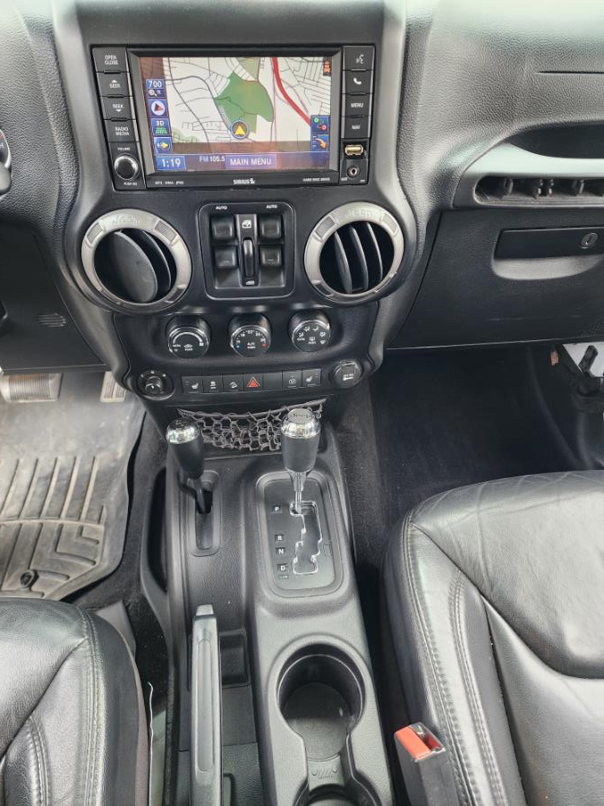 2013 Jeep Wrangler Unlimited 4WD 4dr Sahara, available for sale in Springfield, Massachusetts | Fast Lane Auto Sales & Service, Inc. . Springfield, Massachusetts 2013 Jeep Wrangler Unlimited 4WD 4dr Sahara, available for sale in Springfield, Massachusetts | Fast Lane Auto Sales & Service, Inc. . Springfield, Massachusetts