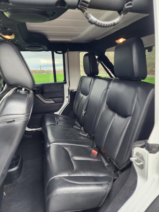 2013 Jeep Wrangler Unlimited 4WD 4dr Sahara, available for sale in Springfield, Massachusetts | Fast Lane Auto Sales & Service, Inc. . Springfield, Massachusetts 2013 Jeep Wrangler Unlimited 4WD 4dr Sahara, available for sale in Springfield, Massachusetts | Fast Lane Auto Sales & Service, Inc. . Springfield, Massachusetts
