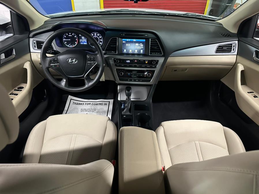 2016 Hyundai Sonata 4dr Sdn 2.4L SE, available for sale in West Babylon , New York | MP Motors Inc. West Babylon , New York 2016 Hyundai Sonata 4dr Sdn 2.4L SE, available for sale in West Babylon , New York | MP Motors Inc. West Babylon , New York