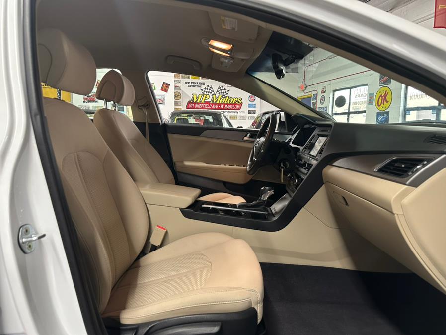 2016 Hyundai Sonata 4dr Sdn 2.4L SE, available for sale in West Babylon , New York | MP Motors Inc. West Babylon , New York 2016 Hyundai Sonata 4dr Sdn 2.4L SE, available for sale in West Babylon , New York | MP Motors Inc. West Babylon , New York