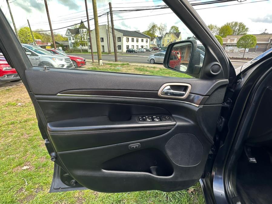 2014 Jeep Grand Cherokee 4WD 4dr Limited, available for sale in Danbury, Connecticut | Safe Used Auto Sales LLC. Danbury, Connecticut 2014 Jeep Grand Cherokee 4WD 4dr Limited, available for sale in Danbury, Connecticut | Safe Used Auto Sales LLC. Danbury, Connecticut