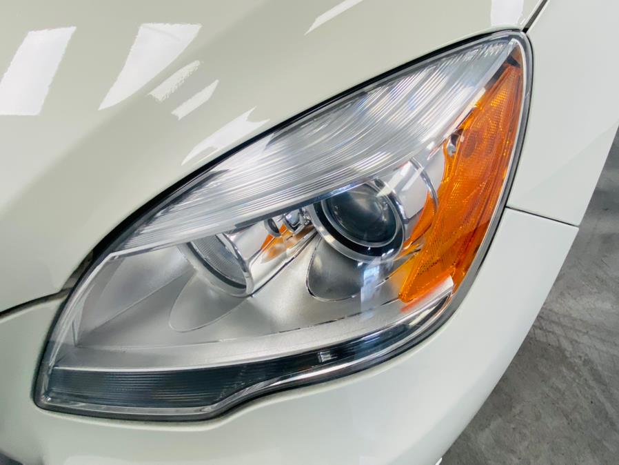 2012 Mercedes-Benz R-Class 4MATIC 4dr R350 BlueTEC, available for sale in Linden, New Jersey | East Coast Auto Group. Linden, New Jersey 2012 Mercedes-Benz R-Class 4MATIC 4dr R350 BlueTEC, available for sale in Linden, New Jersey | East Coast Auto Group. Linden, New Jersey