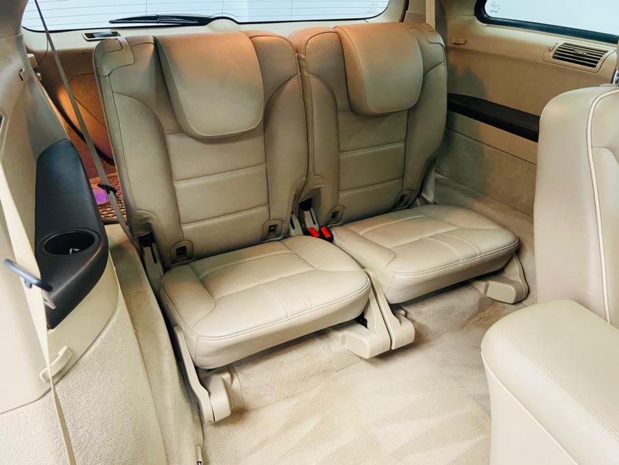 2012 Mercedes-Benz R-Class 4MATIC 4dr R350 BlueTEC, available for sale in Linden, New Jersey | East Coast Auto Group. Linden, New Jersey 2012 Mercedes-Benz R-Class 4MATIC 4dr R350 BlueTEC, available for sale in Linden, New Jersey | East Coast Auto Group. Linden, New Jersey