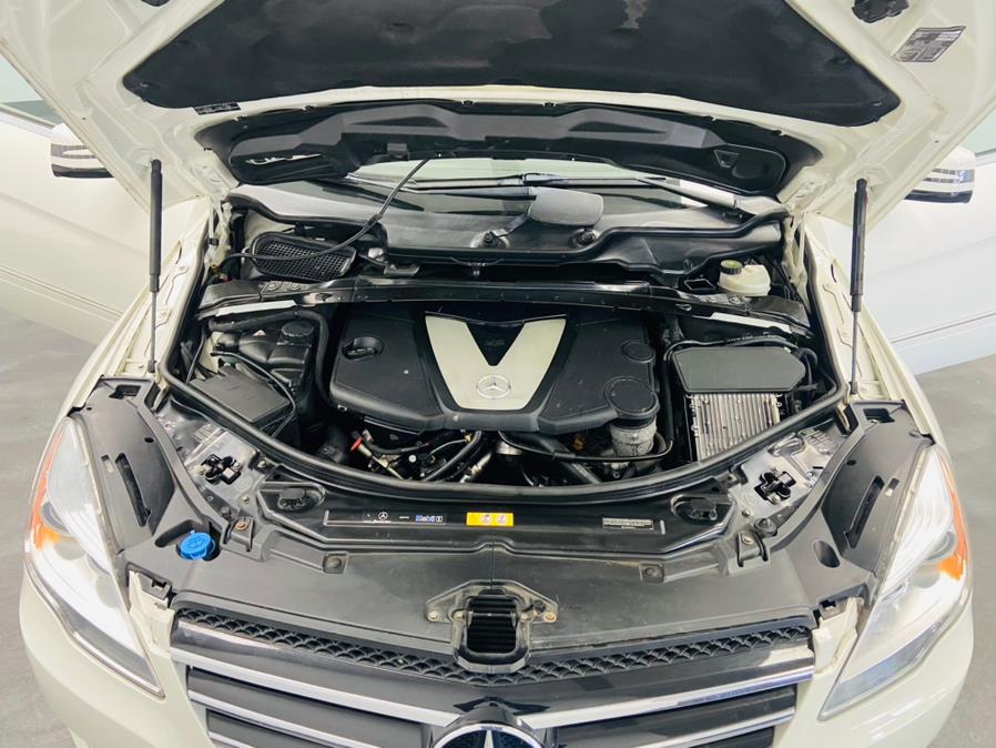 2012 Mercedes-Benz R-Class 4MATIC 4dr R350 BlueTEC, available for sale in Linden, New Jersey | East Coast Auto Group. Linden, New Jersey 2012 Mercedes-Benz R-Class 4MATIC 4dr R350 BlueTEC, available for sale in Linden, New Jersey | East Coast Auto Group. Linden, New Jersey