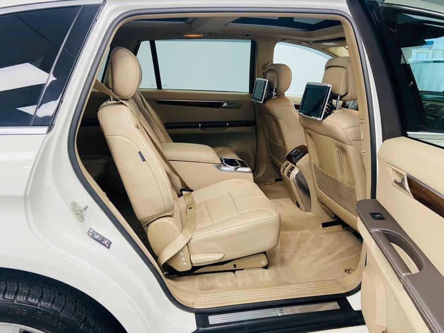 2012 Mercedes-Benz R-Class 4MATIC 4dr R350 BlueTEC, available for sale in Linden, New Jersey | East Coast Auto Group. Linden, New Jersey 2012 Mercedes-Benz R-Class 4MATIC 4dr R350 BlueTEC, available for sale in Linden, New Jersey | East Coast Auto Group. Linden, New Jersey