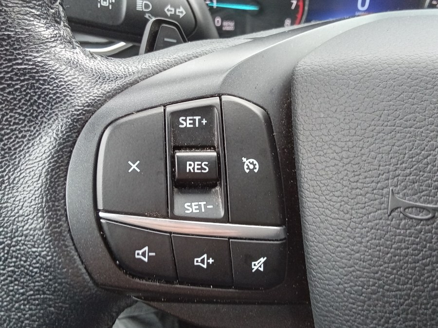 2020 Ford Explorer XLT 4WD, available for sale in Irvington, New Jersey | NJ Used Cars Center. Irvington, New Jersey 2020 Ford Explorer XLT 4WD, available for sale in Irvington, New Jersey | NJ Used Cars Center. Irvington, New Jersey