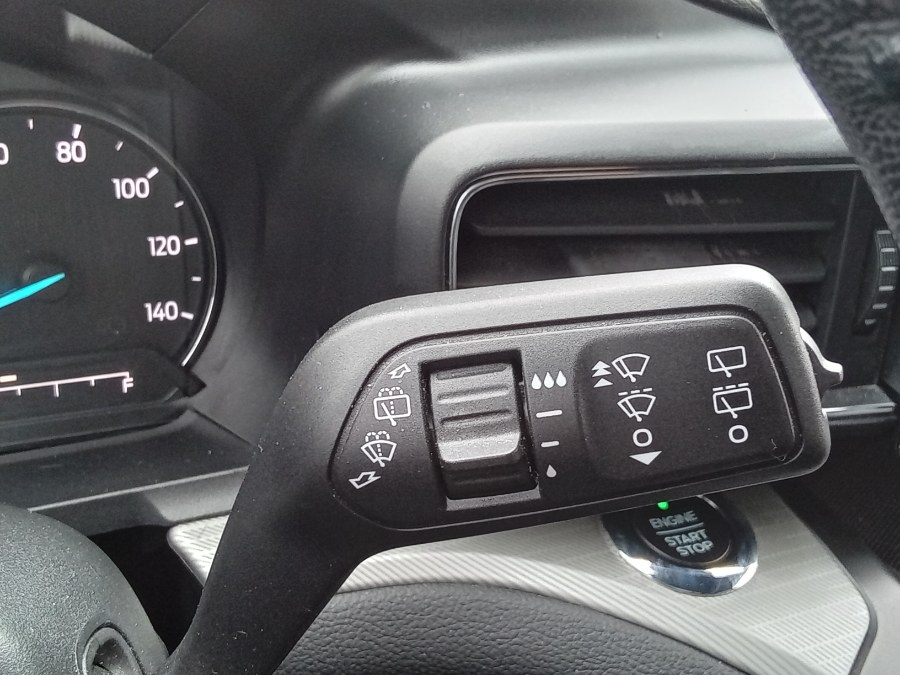 2020 Ford Explorer XLT 4WD, available for sale in Irvington, New Jersey | NJ Used Cars Center. Irvington, New Jersey 2020 Ford Explorer XLT 4WD, available for sale in Irvington, New Jersey | NJ Used Cars Center. Irvington, New Jersey