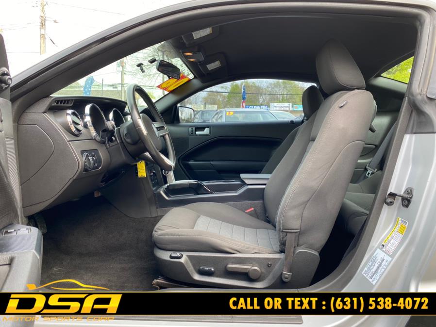 2006 Ford Mustang 2dr Cpe GT Deluxe, available for sale in Commack, New York | DSA Motor Sports Corp. Commack, New York 2006 Ford Mustang 2dr Cpe GT Deluxe, available for sale in Commack, New York | DSA Motor Sports Corp. Commack, New York