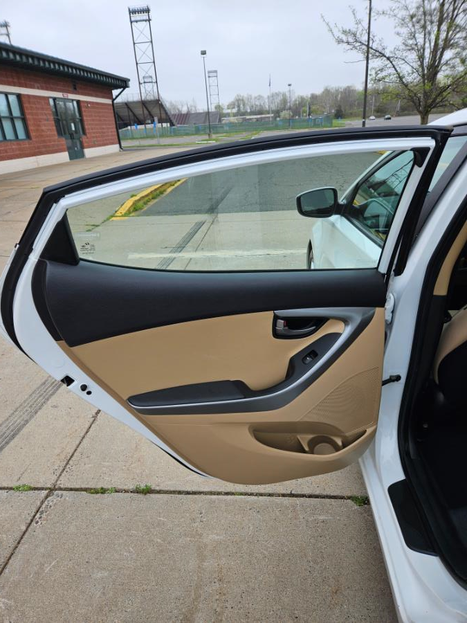 2013 Hyundai Elantra 4dr Sdn Auto GLS, available for sale in New Britain, Connecticut | Supreme Automotive. New Britain, Connecticut 2013 Hyundai Elantra 4dr Sdn Auto GLS, available for sale in New Britain, Connecticut | Supreme Automotive. New Britain, Connecticut