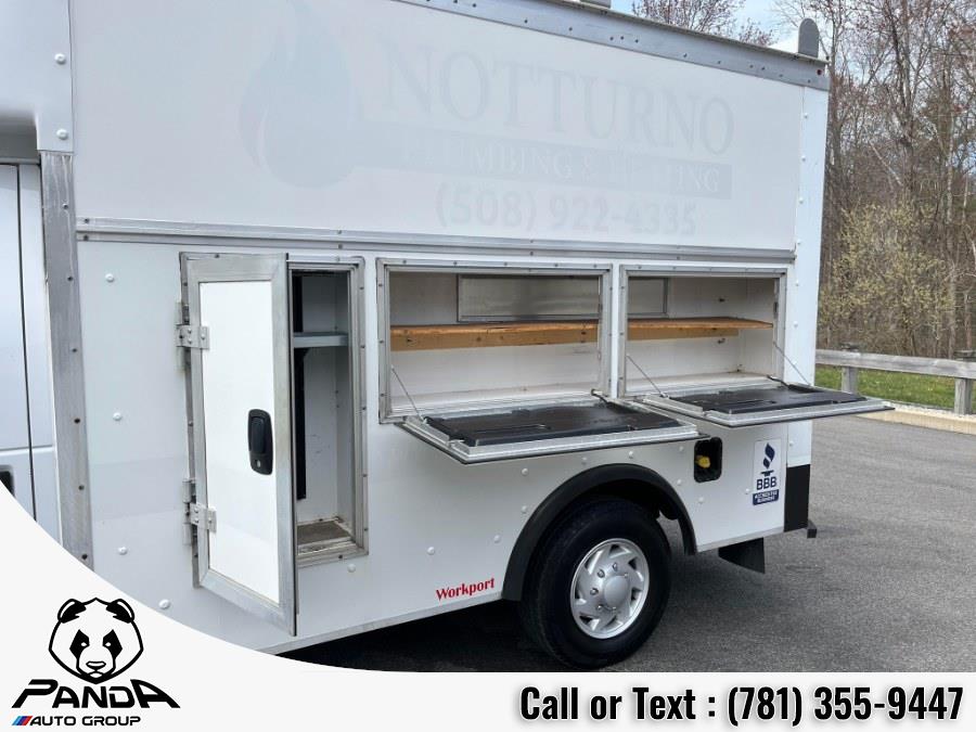 2016 Ford utility box E-350 Super Duty 158" DRW, available for sale in Abington, Massachusetts | Panda Auto Group. Abington, Massachusetts 2016 Ford utility box E-350 Super Duty 158" DRW, available for sale in Abington, Massachusetts | Panda Auto Group. Abington, Massachusetts