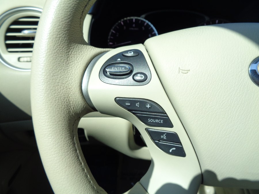 2014 INFINITI QX60 AWD 4dr, available for sale in Valley Stream, New York | NY Auto Traders. Valley Stream, New York 2014 INFINITI QX60 AWD 4dr, available for sale in Valley Stream, New York | NY Auto Traders. Valley Stream, New York