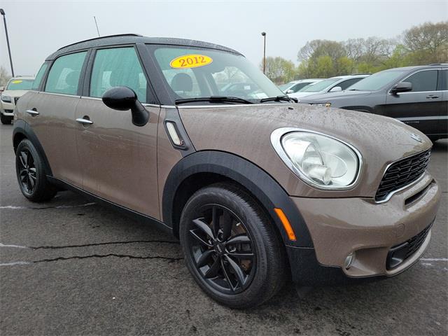 2012 Mini Cooper s Countryman Base, available for sale in Stratford, Connecticut | Wiz Leasing Inc. Stratford, Connecticut 2012 Mini Cooper s Countryman Base, available for sale in Stratford, Connecticut | Wiz Leasing Inc. Stratford, Connecticut
