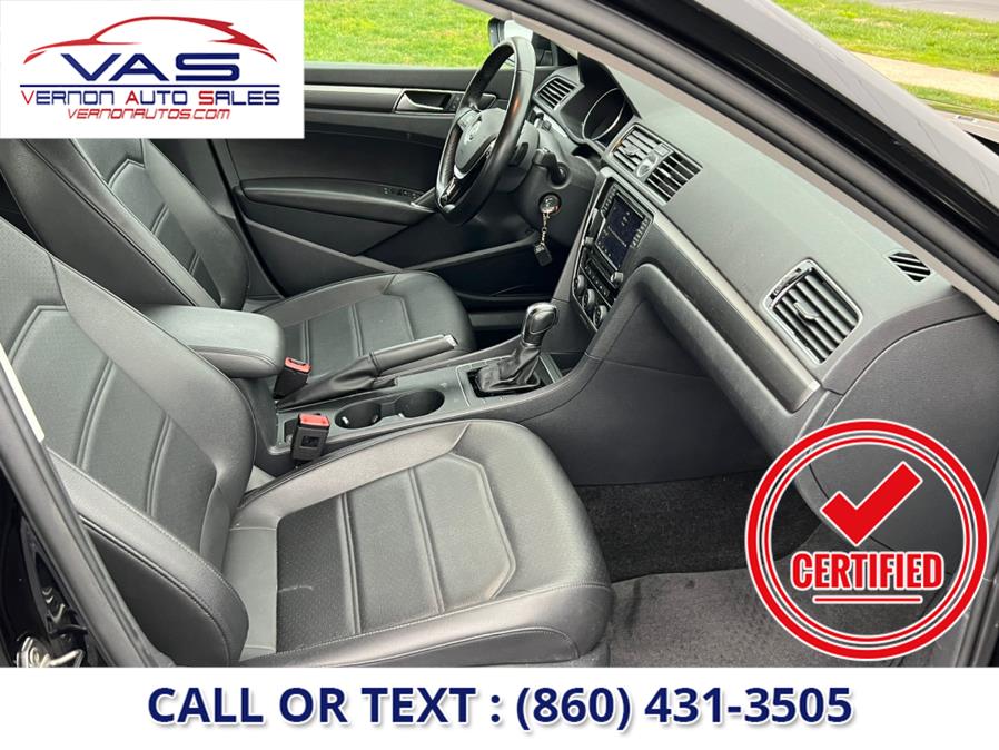 2017 Volkswagen Passat R-Line w/Comfort Pkg Auto, available for sale in Manchester, Connecticut | Vernon Auto Sale & Service. Manchester, Connecticut 2017 Volkswagen Passat R-Line w/Comfort Pkg Auto, available for sale in Manchester, Connecticut | Vernon Auto Sale & Service. Manchester, Connecticut