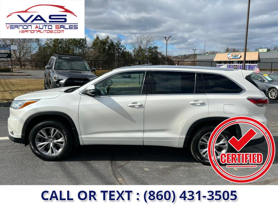 2015 Toyota Highlander AWD 4dr V6 XLE (Natl), available for sale in Manchester, Connecticut | Vernon Auto Sale & Service. Manchester, Connecticut 2015 Toyota Highlander AWD 4dr V6 XLE (Natl), available for sale in Manchester, Connecticut | Vernon Auto Sale & Service. Manchester, Connecticut