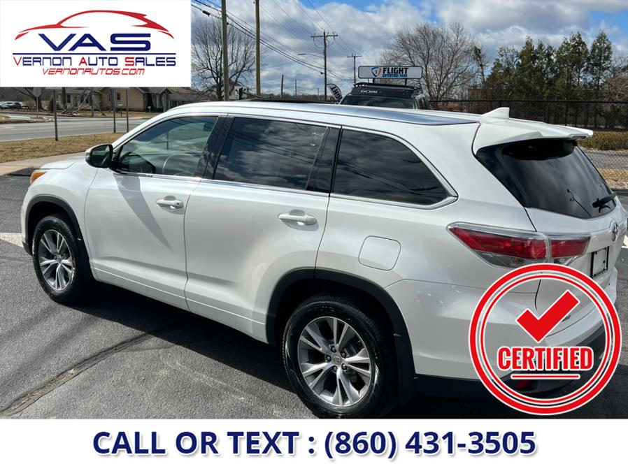 2015 Toyota Highlander AWD 4dr V6 XLE (Natl), available for sale in Manchester, Connecticut | Vernon Auto Sale & Service. Manchester, Connecticut 2015 Toyota Highlander AWD 4dr V6 XLE (Natl), available for sale in Manchester, Connecticut | Vernon Auto Sale & Service. Manchester, Connecticut