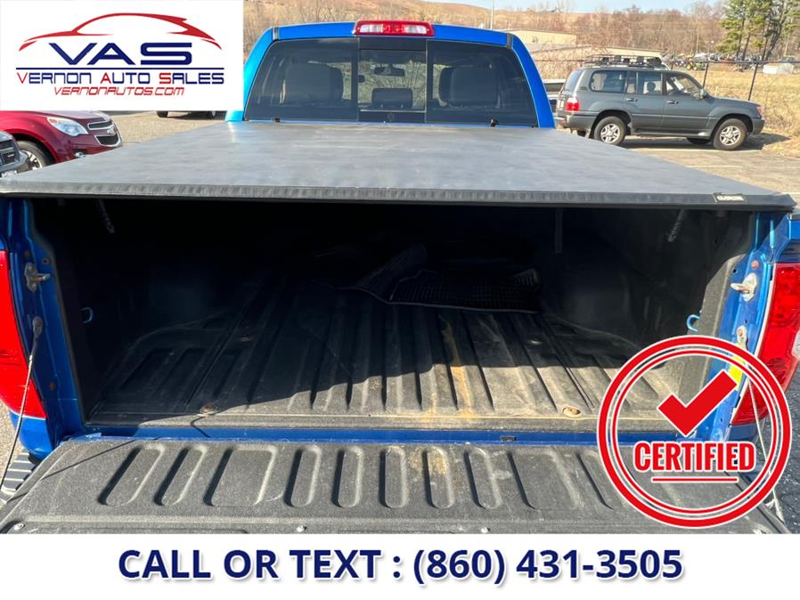2017 Toyota Tundra 4WD SR5 Double Cab 6.5'' Bed 5.7L (Natl), available for sale in Manchester, Connecticut | Vernon Auto Sale & Service. Manchester, Connecticut 2017 Toyota Tundra 4WD SR5 Double Cab 6.5'' Bed 5.7L (Natl), available for sale in Manchester, Connecticut | Vernon Auto Sale & Service. Manchester, Connecticut