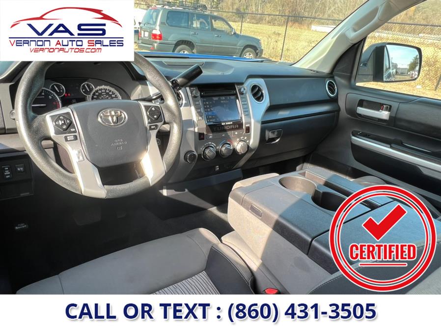 2017 Toyota Tundra 4WD SR5 Double Cab 6.5'' Bed 5.7L (Natl), available for sale in Manchester, Connecticut | Vernon Auto Sale & Service. Manchester, Connecticut 2017 Toyota Tundra 4WD SR5 Double Cab 6.5'' Bed 5.7L (Natl), available for sale in Manchester, Connecticut | Vernon Auto Sale & Service. Manchester, Connecticut