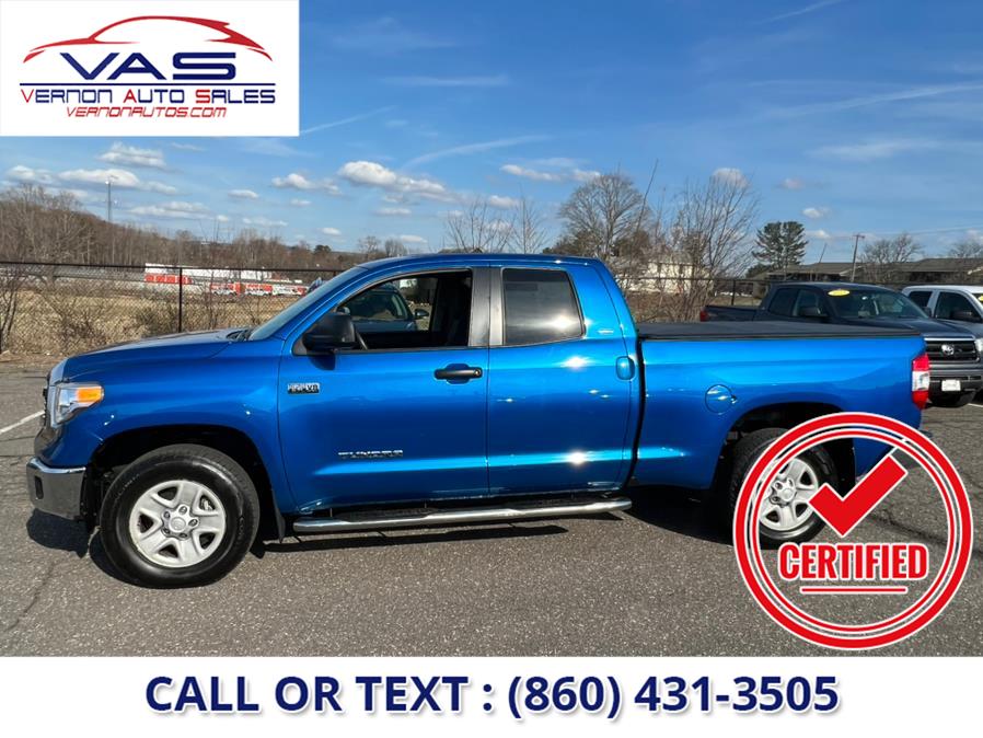 2017 Toyota Tundra 4WD SR5 Double Cab 6.5'' Bed 5.7L (Natl), available for sale in Manchester, Connecticut | Vernon Auto Sale & Service. Manchester, Connecticut 2017 Toyota Tundra 4WD SR5 Double Cab 6.5'' Bed 5.7L (Natl), available for sale in Manchester, Connecticut | Vernon Auto Sale & Service. Manchester, Connecticut