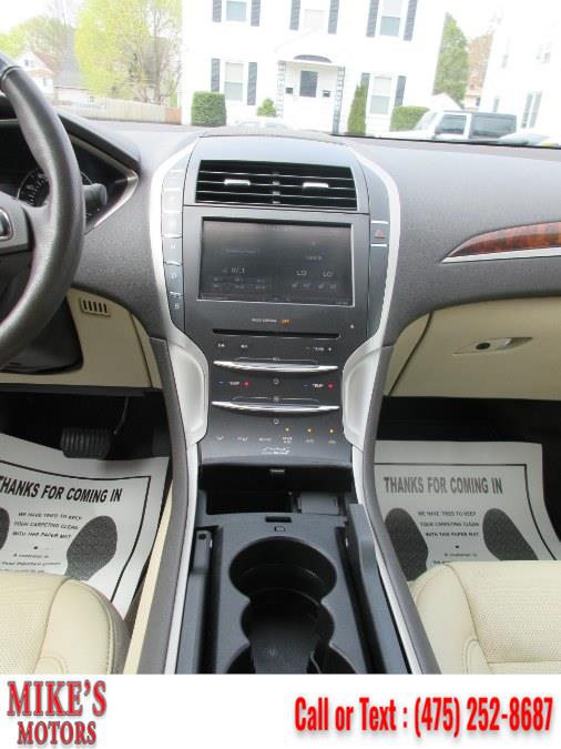 2013 Lincoln MKZ 4dr Sdn AWD, available for sale in Stratford, Connecticut | Mike's Motors LLC. Stratford, Connecticut 2013 Lincoln MKZ 4dr Sdn AWD, available for sale in Stratford, Connecticut | Mike's Motors LLC. Stratford, Connecticut