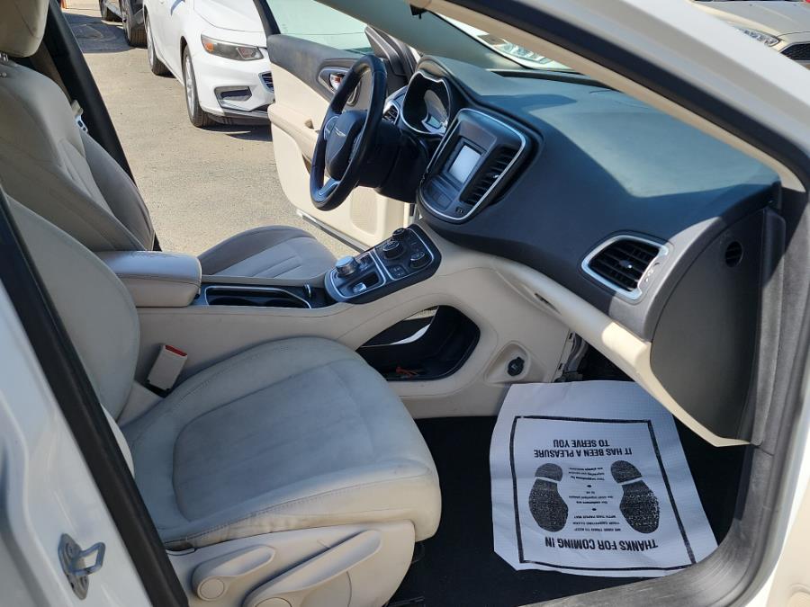 2015 Chrysler 200 4dr Sdn Limited FWD, available for sale in Temple Hills, Maryland | Temple Hills Used Car. Temple Hills, Maryland 2015 Chrysler 200 4dr Sdn Limited FWD, available for sale in Temple Hills, Maryland | Temple Hills Used Car. Temple Hills, Maryland