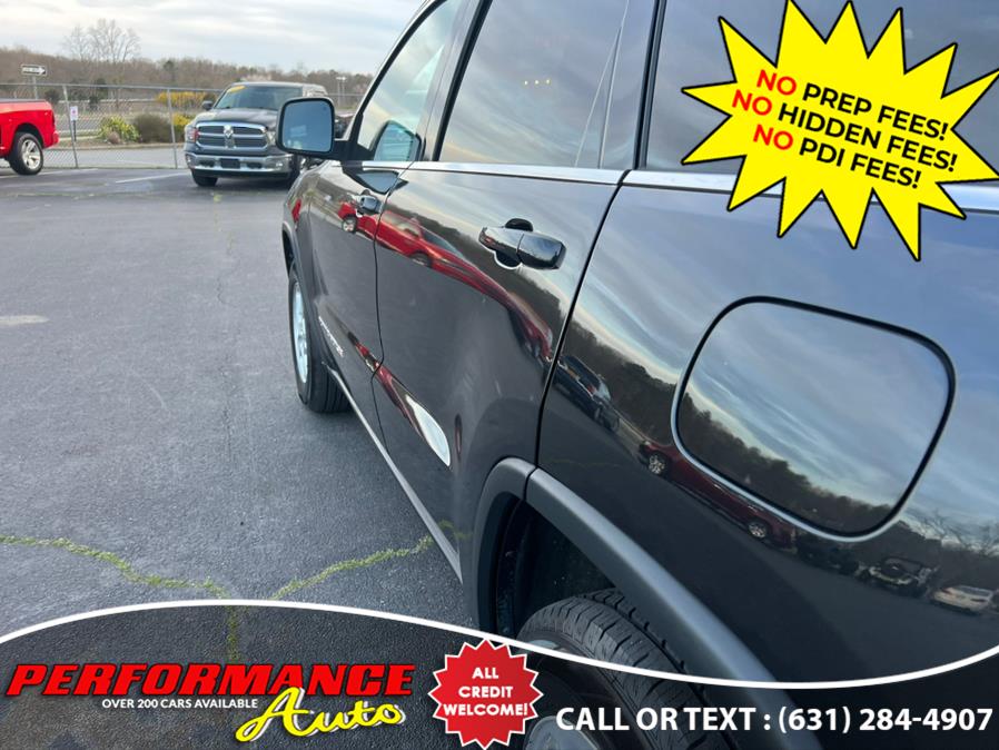 2014 Jeep Grand Cherokee 4WD 4dr Laredo, available for sale in Bohemia, New York | Performance Auto Inc. Bohemia, New York 2014 Jeep Grand Cherokee 4WD 4dr Laredo, available for sale in Bohemia, New York | Performance Auto Inc. Bohemia, New York