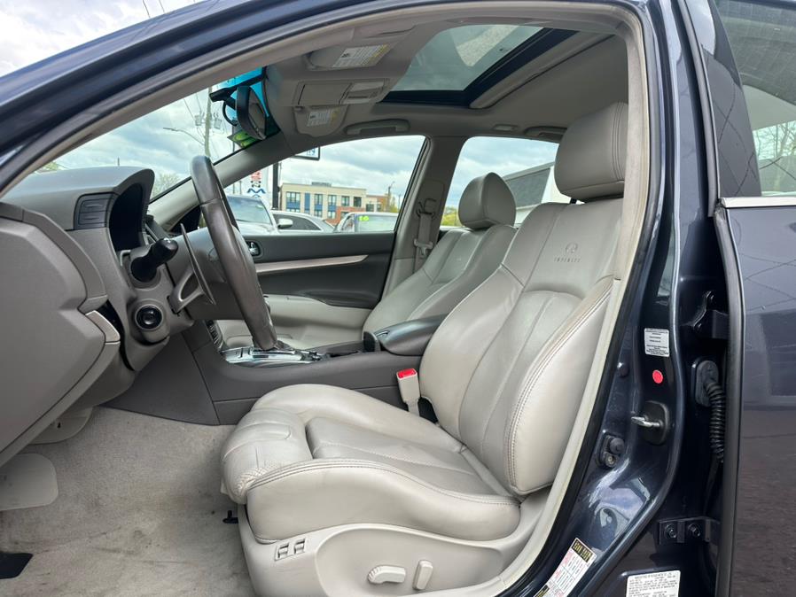 2013 INFINITI G37 Sedan 4dr x AWD, available for sale in Manchester, Connecticut | Carsonmain LLC. Manchester, Connecticut 2013 INFINITI G37 Sedan 4dr x AWD, available for sale in Manchester, Connecticut | Carsonmain LLC. Manchester, Connecticut
