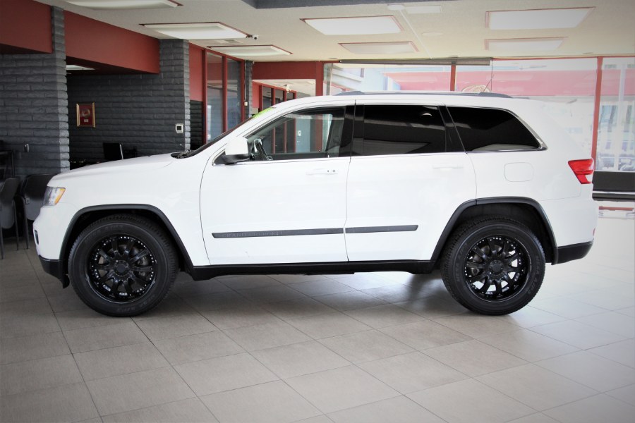 2011 Jeep Grand Cherokee 4WD 4dr Laredo, available for sale in Garden Grove, California | 1 Stop Auto Mart Inc.. Garden Grove, California 2011 Jeep Grand Cherokee 4WD 4dr Laredo, available for sale in Garden Grove, California | 1 Stop Auto Mart Inc.. Garden Grove, California