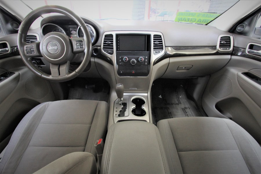 2011 Jeep Grand Cherokee 4WD 4dr Laredo, available for sale in Garden Grove, California | 1 Stop Auto Mart Inc.. Garden Grove, California 2011 Jeep Grand Cherokee 4WD 4dr Laredo, available for sale in Garden Grove, California | 1 Stop Auto Mart Inc.. Garden Grove, California