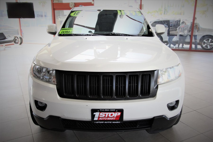 2011 Jeep Grand Cherokee 4WD 4dr Laredo, available for sale in Garden Grove, California | 1 Stop Auto Mart Inc.. Garden Grove, California 2011 Jeep Grand Cherokee 4WD 4dr Laredo, available for sale in Garden Grove, California | 1 Stop Auto Mart Inc.. Garden Grove, California