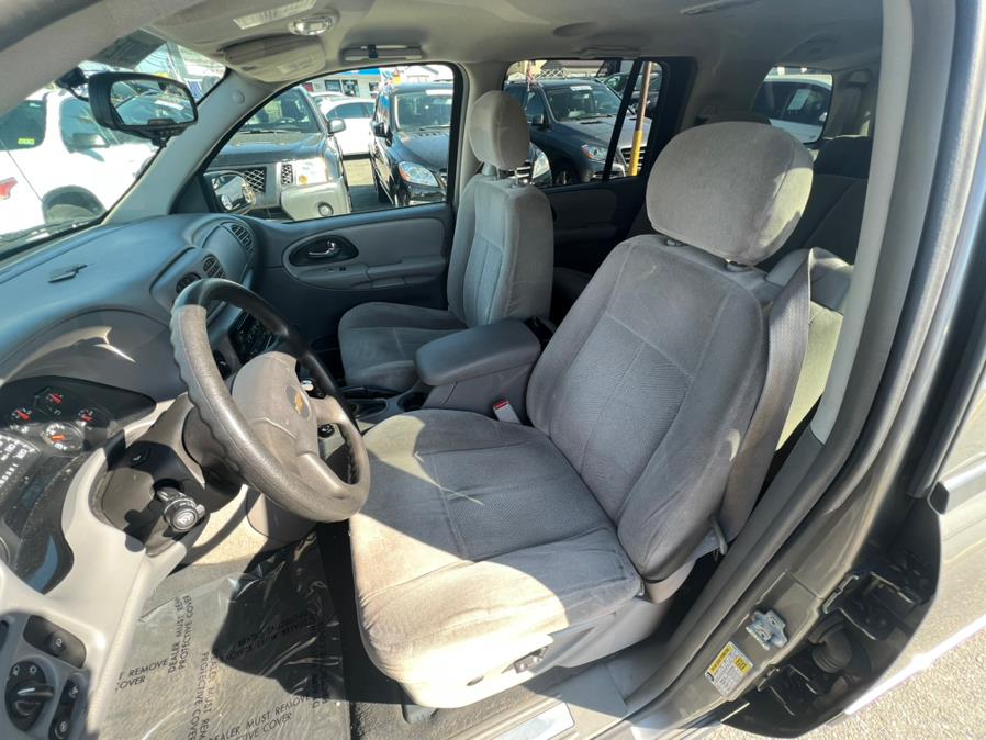 2006 Chevrolet TrailBlazer 4dr 4WD EXT LT, available for sale in Lodi, New Jersey | Route 46 Auto Sales Inc. Lodi, New Jersey 2006 Chevrolet TrailBlazer 4dr 4WD EXT LT, available for sale in Lodi, New Jersey | Route 46 Auto Sales Inc. Lodi, New Jersey
