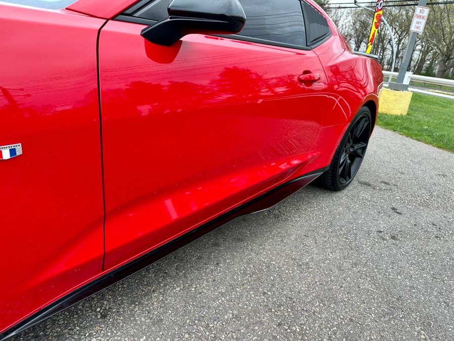 2019 Chevrolet Camaro 2dr Cpe 2SS, available for sale in South Windsor, Connecticut | Mike And Tony Auto Sales, Inc. South Windsor, Connecticut 2019 Chevrolet Camaro 2dr Cpe 2SS, available for sale in South Windsor, Connecticut | Mike And Tony Auto Sales, Inc. South Windsor, Connecticut