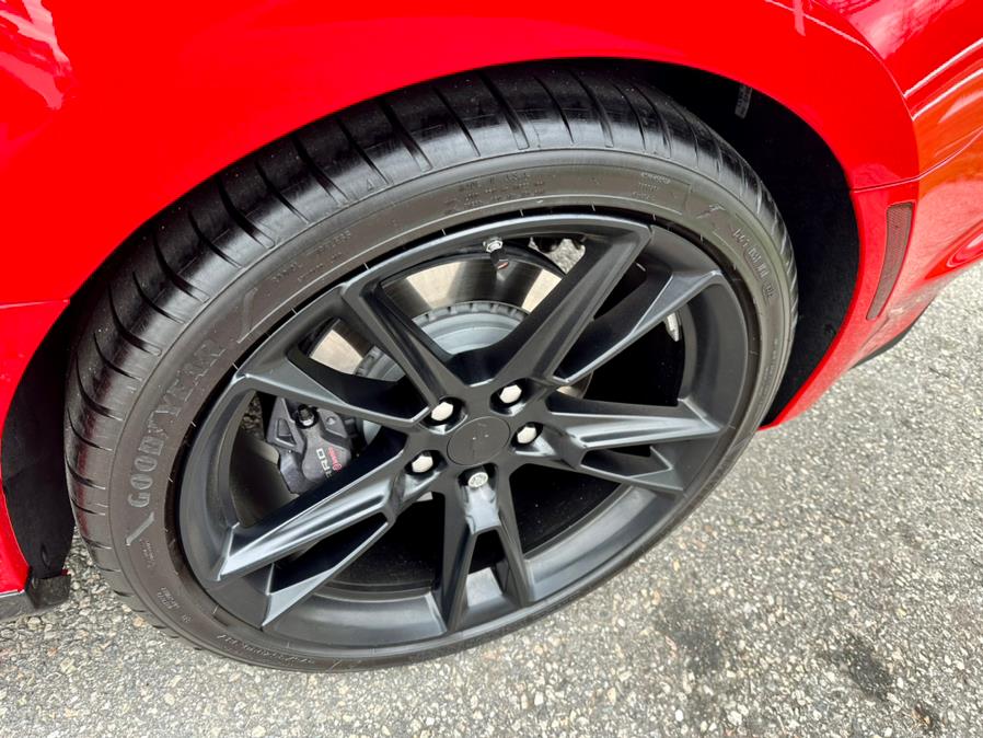 2019 Chevrolet Camaro 2dr Cpe 2SS, available for sale in South Windsor, Connecticut | Mike And Tony Auto Sales, Inc. South Windsor, Connecticut 2019 Chevrolet Camaro 2dr Cpe 2SS, available for sale in South Windsor, Connecticut | Mike And Tony Auto Sales, Inc. South Windsor, Connecticut