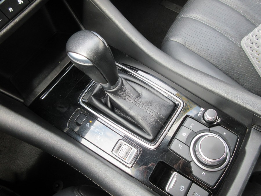 2021 Mazda Mazda6 Touring Auto, available for sale in Linden, New Jersey | Route 27 Auto Mall. Linden, New Jersey 2021 Mazda Mazda6 Touring Auto, available for sale in Linden, New Jersey | Route 27 Auto Mall. Linden, New Jersey